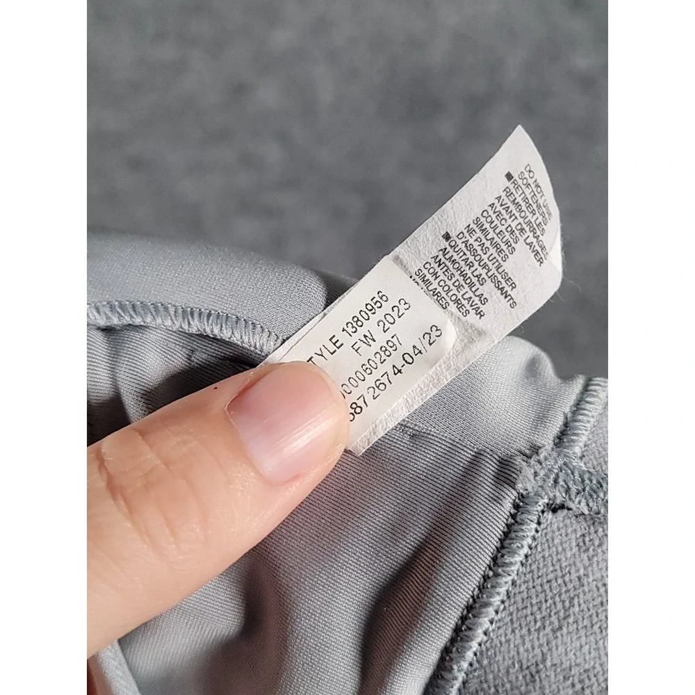Under Armour Crossback Sports Bra Small Gray Logo Strap Pullover Wireless Padded